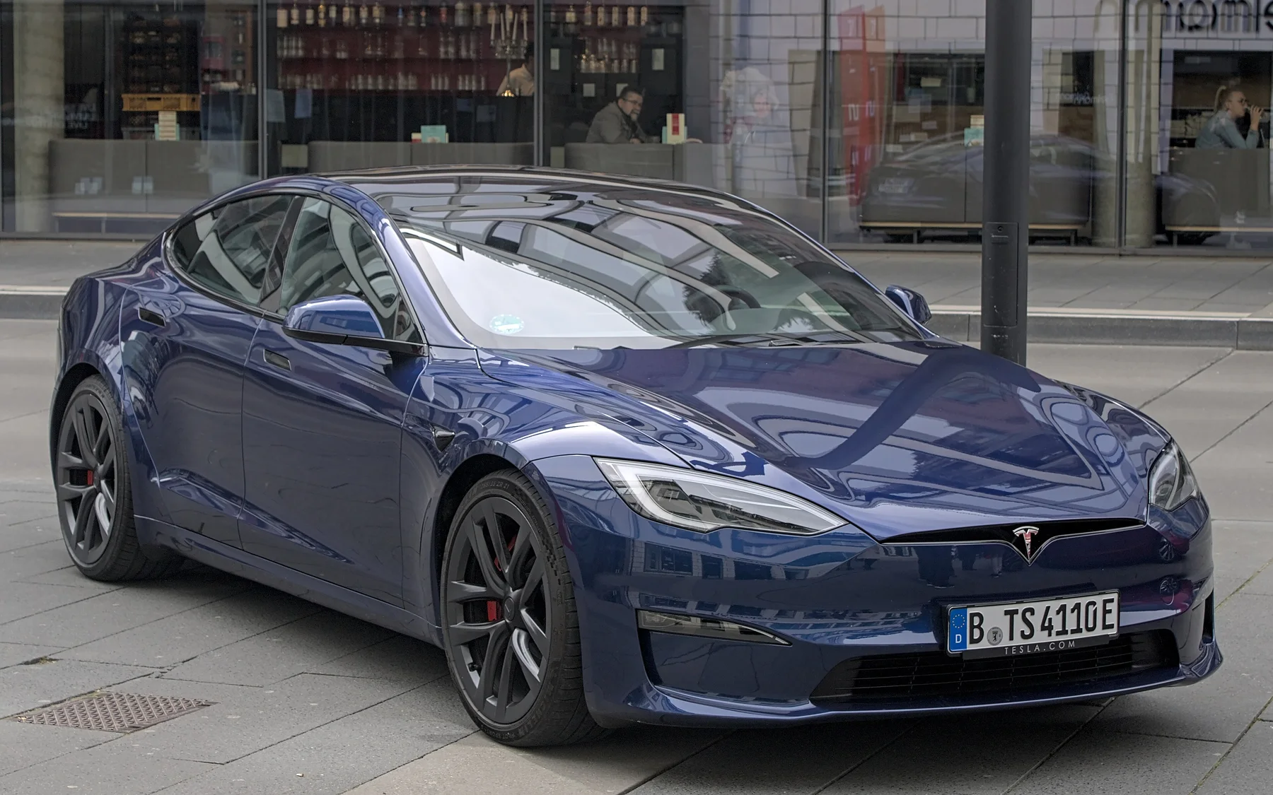 Tesla Model S Plaid. The Hardware 4 fleet is the one v14 is built for.